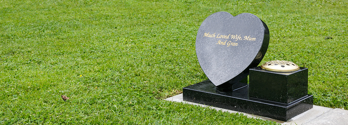 Banner Image Garden Memorials